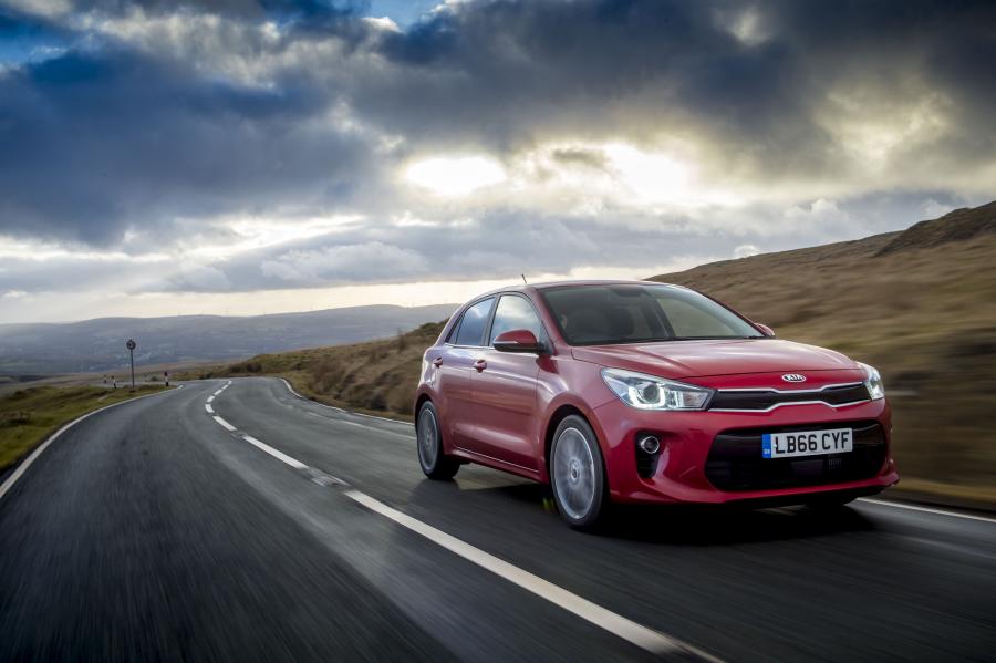  Kia Rio First Edition 2017 года  (UK) (фото 25 из 70)
